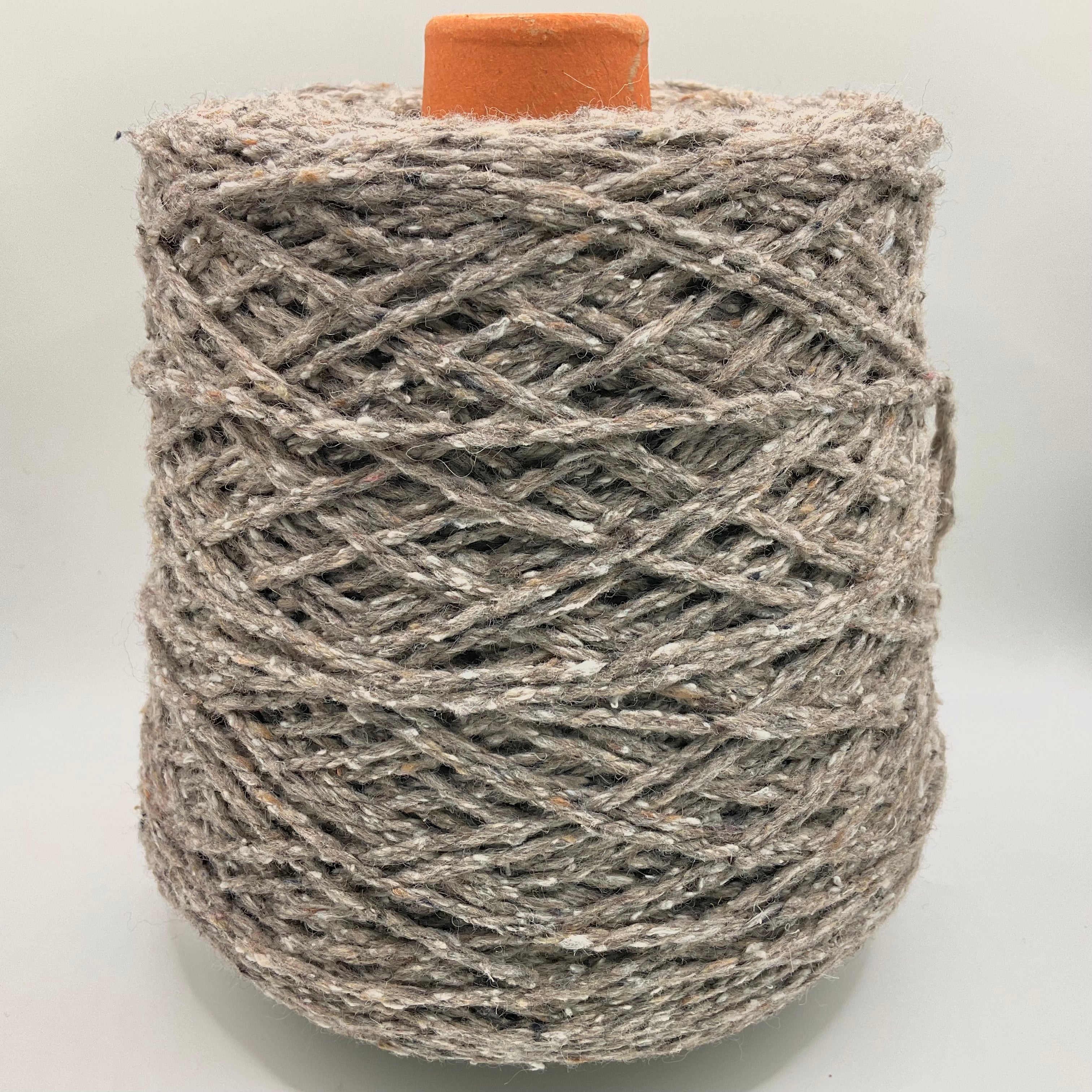 Rústica recycled clothing yarn (cone)