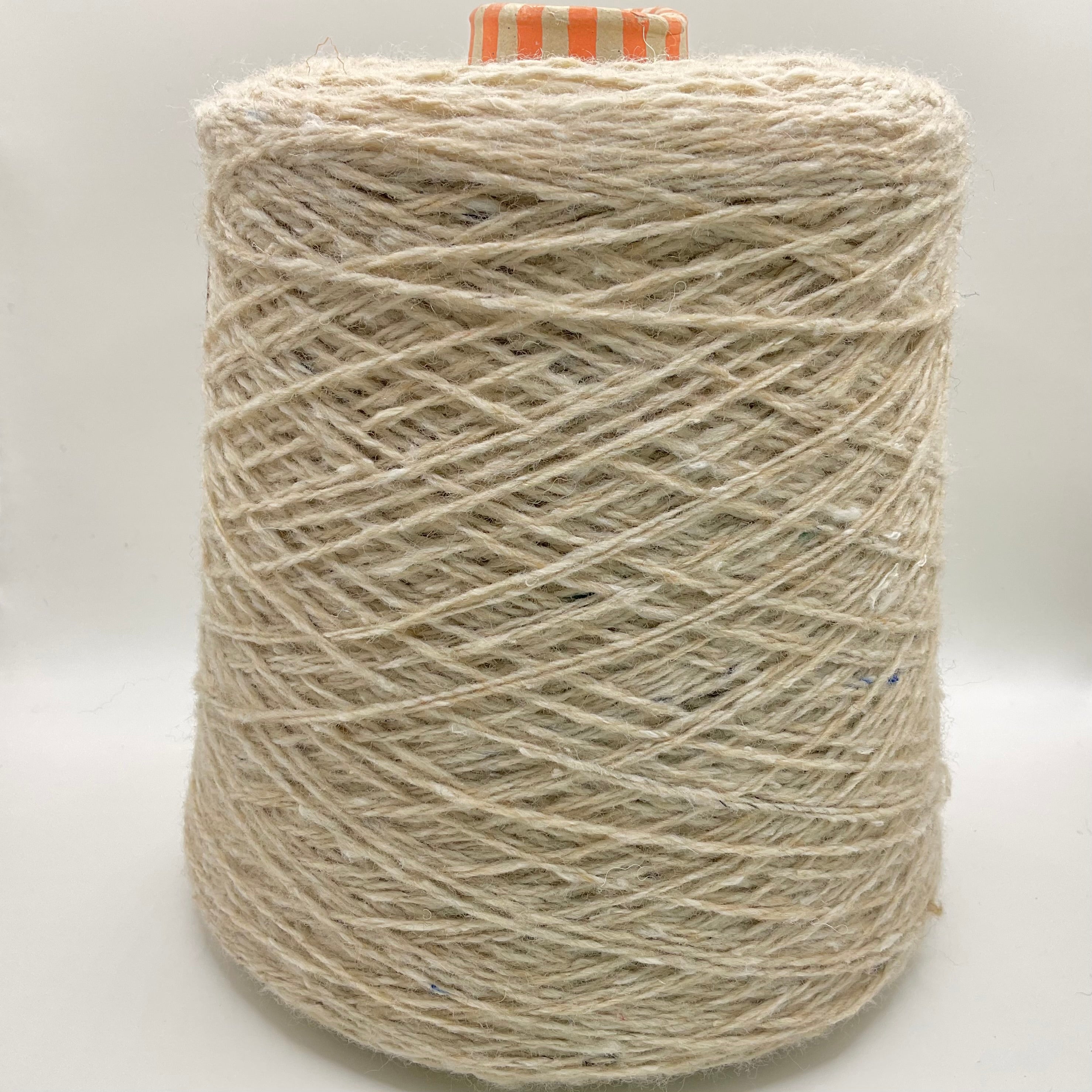 Vanguardia recycled clothing yarn (cone)