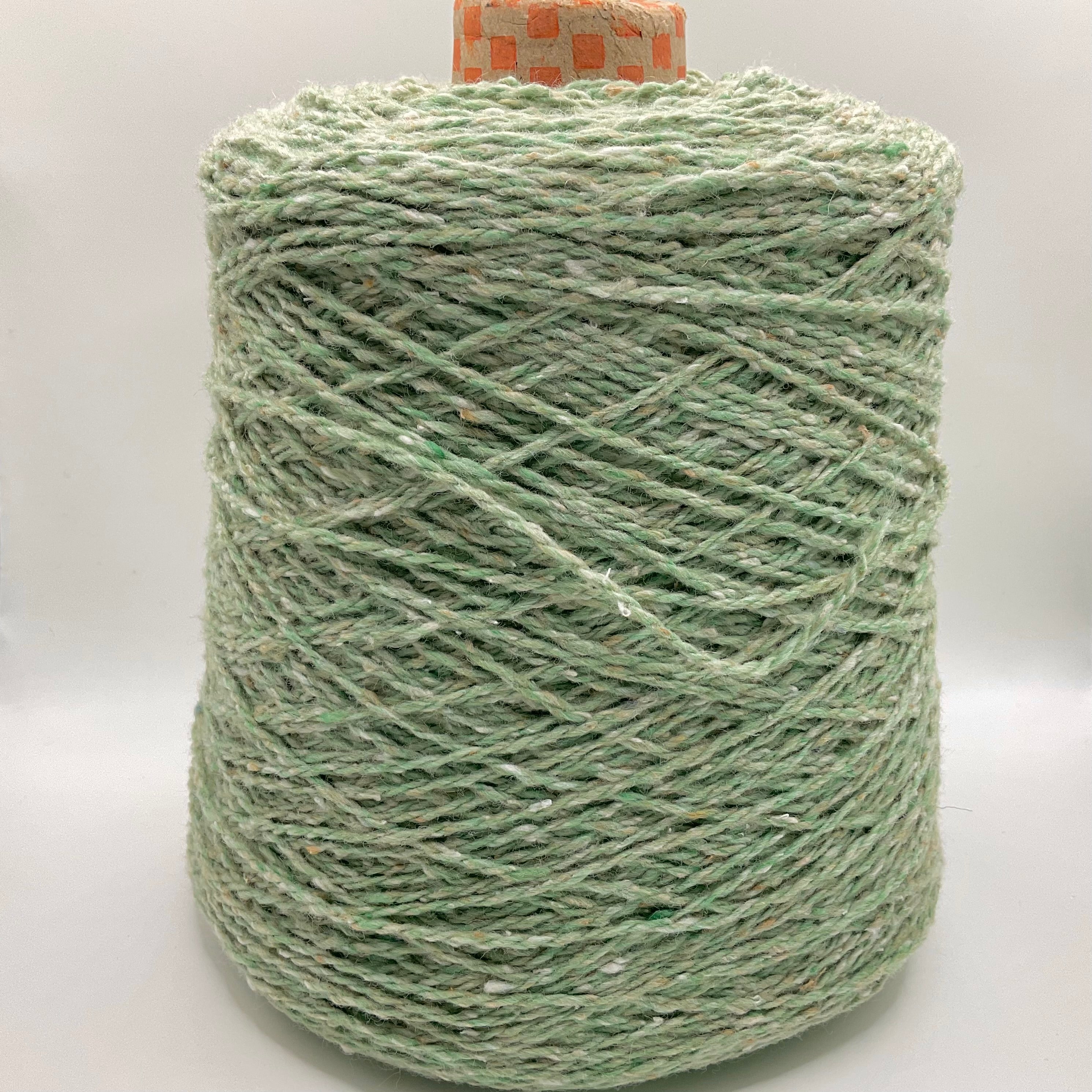 Vanguardia recycled clothing yarn (cone)