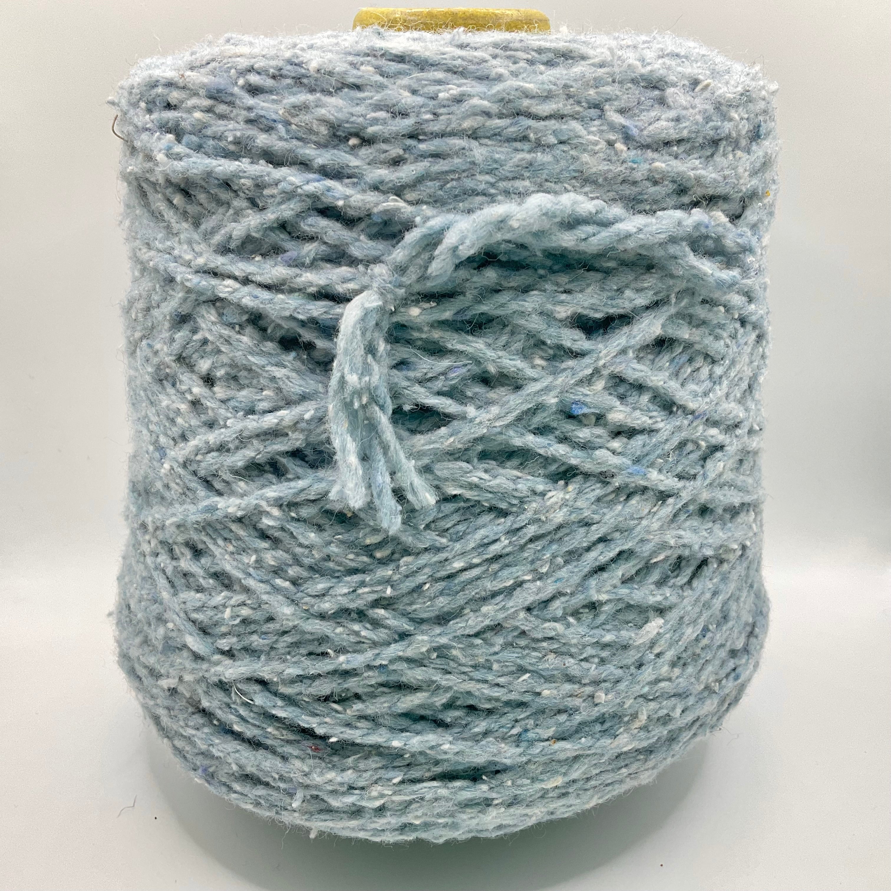 Rústica recycled clothing yarn (cone)