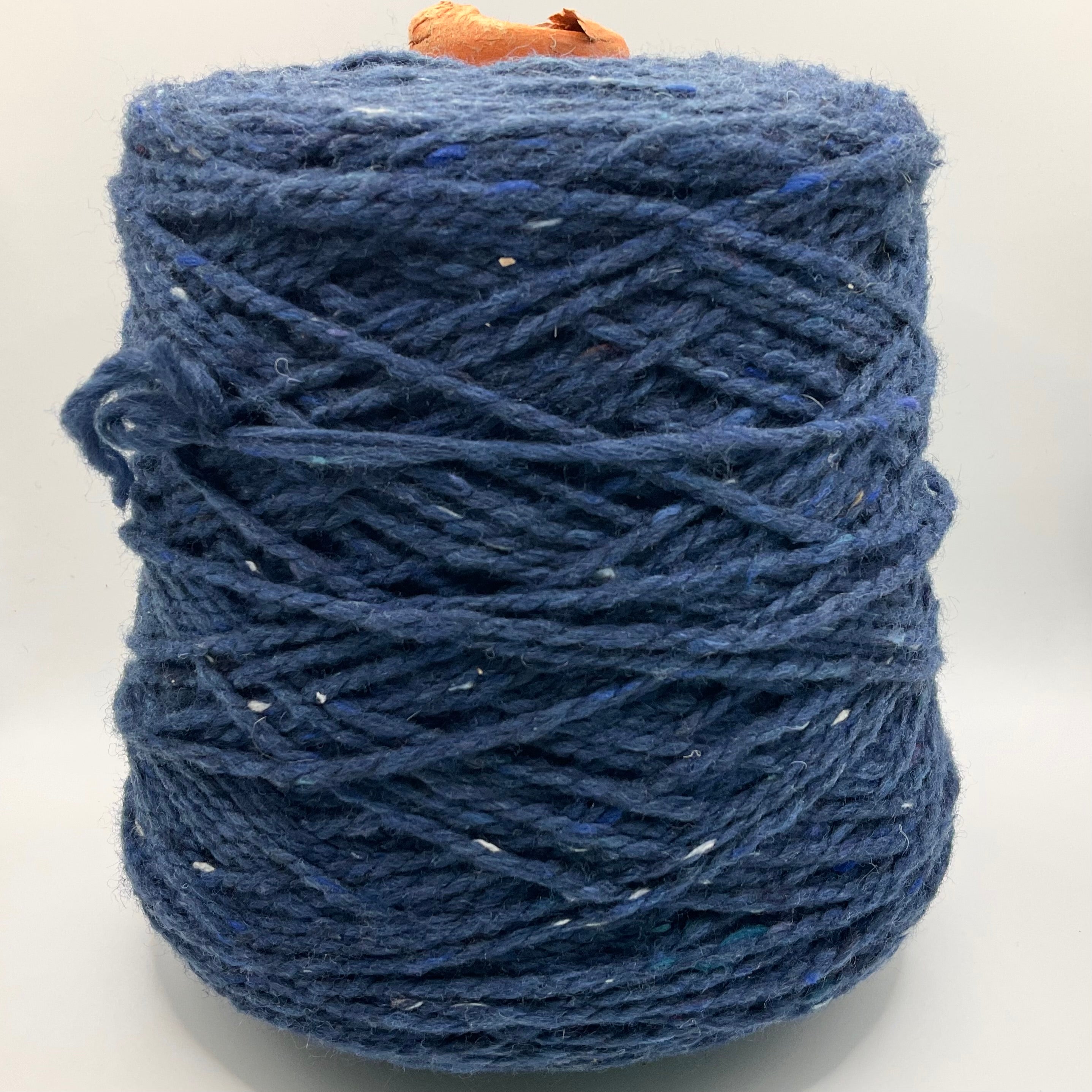 Rústica recycled clothing yarn (cone)